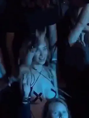 #Festival Sluts #Vertical Porn