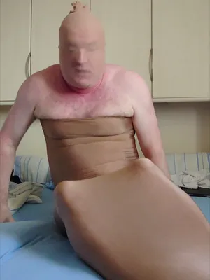 #Amateurs #Fetish #Pantyhose #Solo #Gay #German #Real Homemade #Nylon Feet #Homemade Video #Nylon Mask #Carmennylonjunge