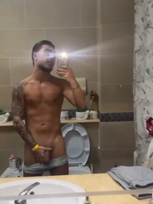 #Blowjob #Tattoo #Cumshot #Naga #Przed Lustrem #Solo #Balls #Bareback #Selfie #Gej #Fucking #Walenie Konia #Amatoriale Italiano #Masturbazione #Vertical Porn #Seghe #Italiano #Cazzo Grosso #Cazzo #Cazzoduro #Piercing Al Nipplo