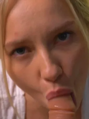 #Rubia #Consolador #Vertical Porn #Jugando Con Dildo #Cam4gratis
