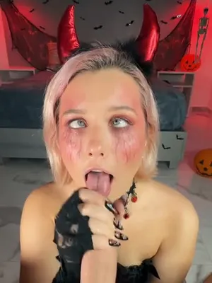 #Blowjob #Blonde #Cumshot #Facial #POV #Ahegao #Halloween #18Year Cute Girl #Vertical Porn