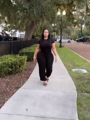 #Brunette #Big Ass #Onlyfans #Vertical Porn #Leaks #Onlyfans Models #Castle selene