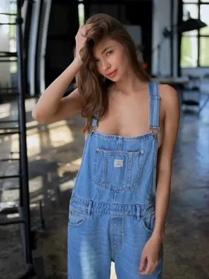 #Brunette #Beautiful #Onlyfans #Tiktok Porn #Leaks #Onlyfans Models #Tiktok18+ #Anna Ralphs
