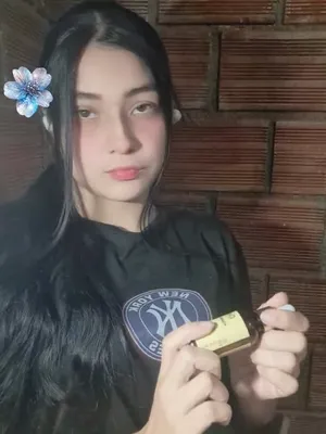#Latina
