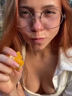 #Adolescentes #Gafas #Joven #Onlyfans #19 #Comida #Lindas #Vertical Porn #Pequeña Nikole