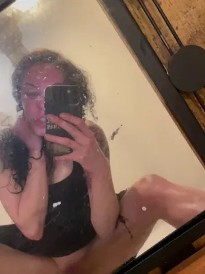 #Pissing #Perversefamily.com #Anna De Ville #Vertical Porn