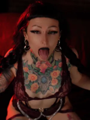 #Amateurs #Blowjob #Tattoo #Gothic #Onlyfans #Teasing #Tattoo Girl #Gorgeous #Tongue Fetish #Goth Gf #Best Onlyfans #@luna.sonora