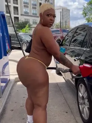 #Big Tits #Public #Big Ass #Ebony #Public Flashing #Onlyfans #Short Hair #Vertical Porn