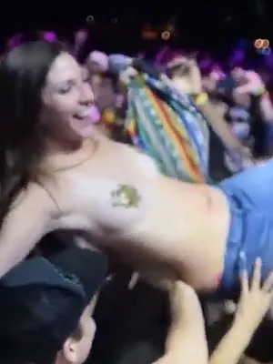 #Festival Sluts #Vertical Porn