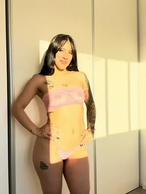 #Brunette #Tattoo #Lingerie #Solo #Onlyfans #Teasing #Home Video #Sexy #Sunny #Ops #Jess690