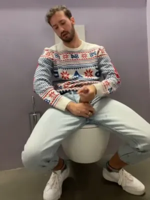 #トイレ #Cumshot #Solo #ゲイ #オナニー #Vertical Porn