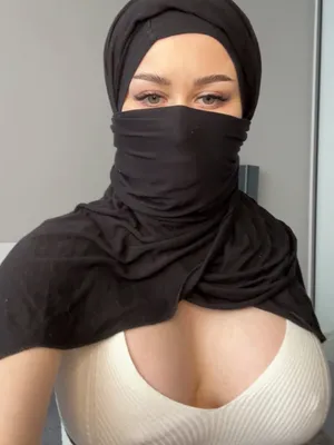 #Amadoras #Roupa Íntima #Solo #Onlyfans #Provocação #Muçulmanas #Hijab #Pornô Vertical #Aamina