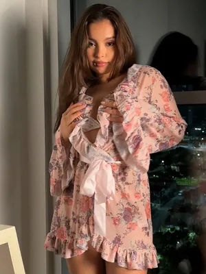 #Latina #Onlyfans #Vertical Porn #Sexy Dance