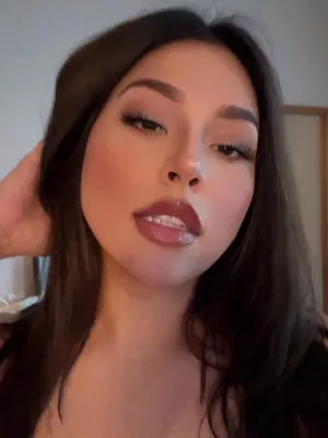 #Brunette #Onlyfans #Vertical Porn #Leaks #Onlyfans Models #The Real Sarissa