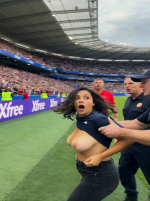 #Amateurs #Big Tits #Public #Brunette #Public Flashing #Flashing Tits #Bouncing Tits #Football #FYP #Viral #Tiktok Porn #Parody #Leaks #Instagram Leaks #Tiktok18+ #Varsity Pussies #Pitch Invader #Nextgen Vids #Sdtdmit #Fifa World Cup