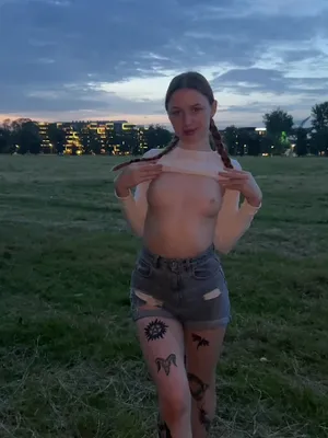 #Amatorzy #Teen #Redhead #Tattoo #Small Tits #Flashing Tits #Solo #Onlyfans #W Plenerze #FYP #Maddy Ginger