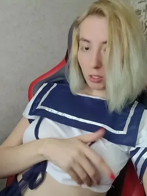 #Tits #Blonde #Cosplay #女子校生 #Solo #焦らし #Short Hair #Fansly #Sexy #天然おっぱい #Lissa Ross #Gaming Chair #Sailor Top