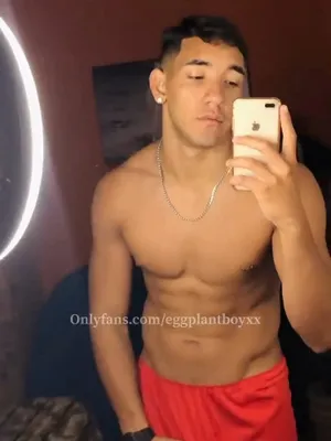 #Muscular #Onlyfans #Gay #Vertical Porn #Leaks #Onlyfans Models #Berenjenaboy #Eggplantboyxx