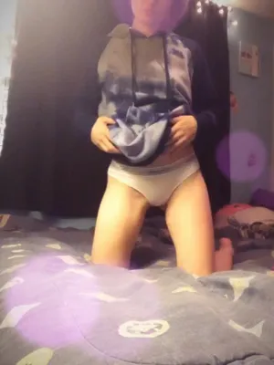 #Pissing #Beautiful #Vertical Porn #Sexandcandy18