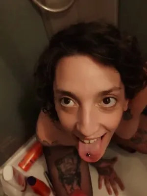#Pissing #Piss Drinking