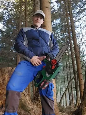 #Cum #Solo #Gay #Forest #Jerking Off #Vertical Porn #Cap #Lumberjack
