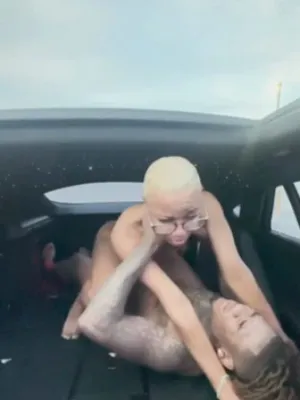 #Amateurs #Blowjob #Brunette #Tattoo #Deepthroat #Glasses #Car #Hot #Blonde Short Hair #Car Trunk