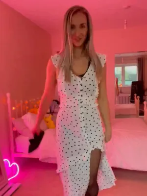 #Blonde #Onlyfans #Vertical Porn #Leaks #Onlyfans Models #Thee Yoga Girl