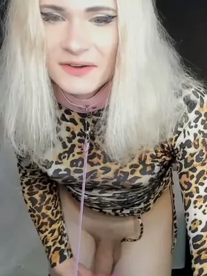 #Transexuálové #Blondýnky #Spodní Prádlo #Sólo #Nadkolenky #Webky #Jerking Off #Collar Leash #Vertikální Porno #TS Milena Marshmallow
