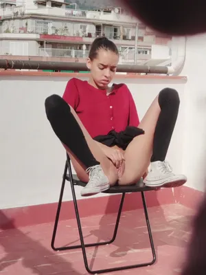 #Mignon #Masturber #Latino #Mini Jupe #Voyeur #Solo #Balcon #Chaussettes Jusqu'aux Genoux #Vertical Porn #Jeu Solo De Chatte #Hari De Lopo