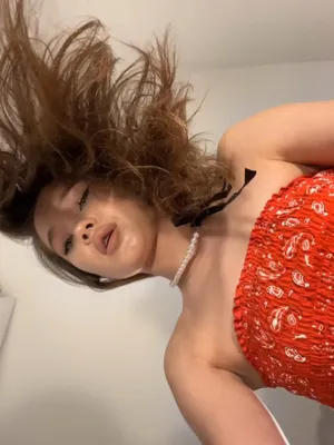 #Teen #Ass #Solo #Onlyfans #Sexy Body #Vertical Porn #Giantess #Sweet Berry