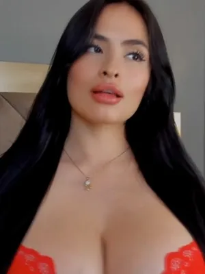 #Big Tits #Latina #Teasing #Big Natural Tits #Sexy #Vertical Porn