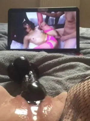 #Squirt #Masturbation #Dildo #Vertical Porn