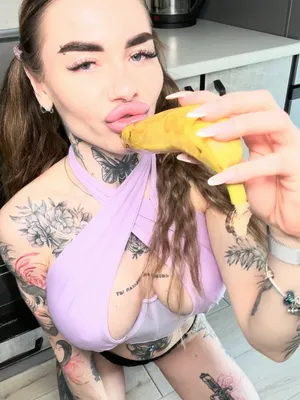 #Aficionados #Tetas Grandes #Tatuaje #Banano #Solo #Onlyfans #Vertical Porn #Piercing En La Nariz #Sky Lee69