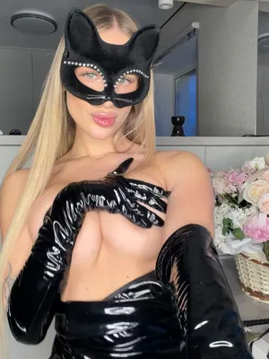 #Amateurs #Teen #Blonde #Mask #Beautiful #Solo #Onlyfans #Teasing #Big Natural Tits #Vertical Porn #Latex Gloves #Mimi Polina