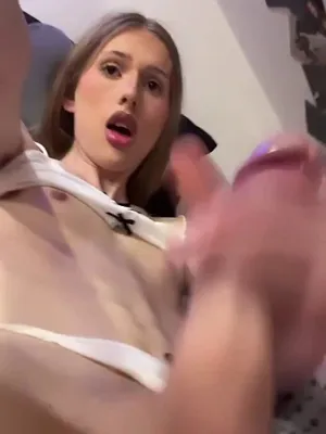#Shemale #Jerking Off #Vertical Porn #Onlyfans Models #TS Deiadadoll