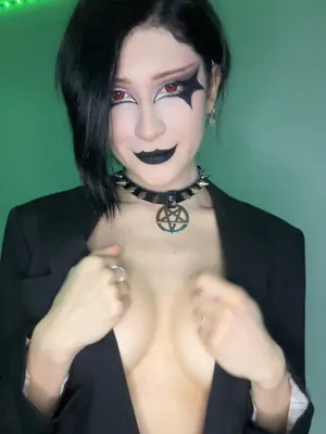#Amateurs #Mignon #Gros Seins #Brunette #Gothic #Belle #Exhibition Seins #Nus #Solo #Onlyfans #Allumeuse #Séduisant #Fille Mignonne #FYP #Vertical Porn #Kira Vamp