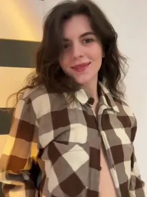 #Amatéři #Náctileté #Brunetky #Malá Prsa #Sólo #Mladí #Onlyfans #Škádlení #Sexy #FYP #Vertikální Porno #Alina Shy