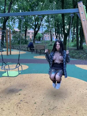 #Amatorzy #Teen #Big Tits #Brunette #Przezroczyste #Solo #Onlyfans #W Plenerze #Kuszenie #Vertical Porn #Linacut