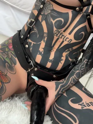 #Big Tits #Tattoo #Strapon #Duże Dildo #Onlyfans #Tattoo Girl #Dominant Woman #Wytatuowane Duże Cycki #Gorąca Wytatuowana Laska #Seksowna Dziarana Laska #Best Onlyfans #@inked.girlmia
