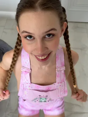 #Teen #Brunette #Fitness #Solo #Onlyfans #Teasing #POV #Cute Girl #Vertical Porn #Tiktok Porn #Tiktok18+ #Mollyjoi