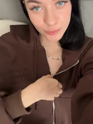 #Amateurs #Tits #Brunette #Flashing Tits #Solo #Teasing #Natural Tits #Sexy #Cute Girl #Sexy Body #Nose Piercing #Zip Up Hoodie