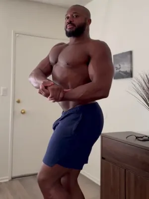 #Ebony #Muscular #Onlyfans #Vertical Porn #Leaks #Onlyfans Models #Cocoa Muscle