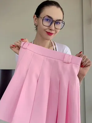 #Brunette #Tattoo #Glasses #Onlyfans #模特 #Red Lips #Vertical Porn #Mary Mistress