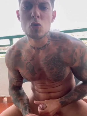 #Tatuaggi #Cumshot #Cazzo #Muscolosa #Da Sola #Papà #Omosessuale #Hairy Cock #Farsi Una Sega #Porno In Verticale #Mangiare La Propria Sborra #Porno Gay