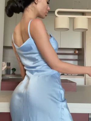 #Brunette #Glasses #Ass #Big Ass #Solo #Teasing #Sexy #Sexy Girl #Cute Girl #Hot Brunette #Shaking Ass #Sexy Body #Sexy Brunette #Sexy Tiktok