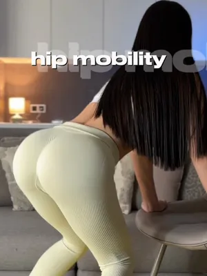 #Amateurs #Brunette #Fitness #Ass #Leggings #Home Video #Sexy #Gym Leggings #Stretching #Sexy Body #Hip Mobility