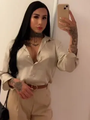 #Shemale #Vertical Porn #Leaks #Onlyfans Models #TS Samylush