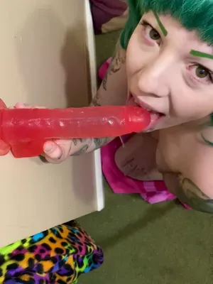 #Amateurs #Dildo Blowjob #Vertical Porn