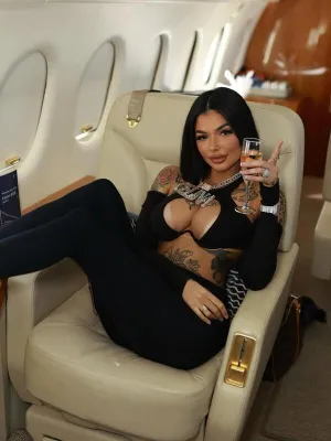 #Amateurs #Big Tits #Brunette #Solo #Onlyfans #Photos #Tiktok Porn #Onlyfans Models #Tiktok18+ #Celina Powell