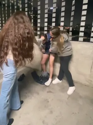 #Publicznie #Fetysz #W Plenerze #Ball Busting #Ballkicking #Vertical Porn